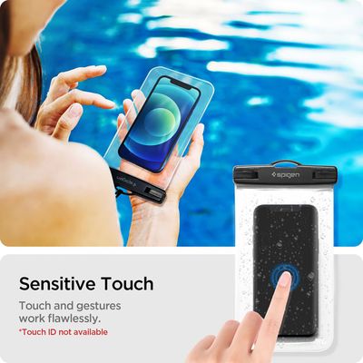 Spigen universeel waterdicht hoesje (transparant) - 2-pack, biedt waterdichte bescherming voor je telefoon tijdens outdooractiviteiten en avonturen.