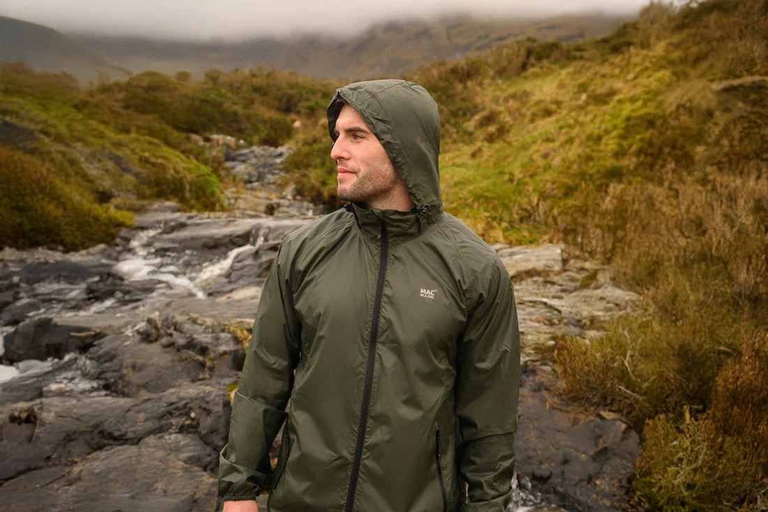 Regen is geen reden om te stoppen: met Mac in a Sac blijf je droog en in beweging